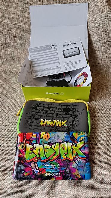 Tableti: Easypix GraffitiPAD tablet + zaštitna futrola Karakteristike: - — 15