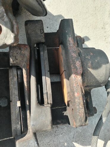 Двигатели, моторы и ГБЦ: Бензиновый мотор Honda 2005 г., 3 л — 11