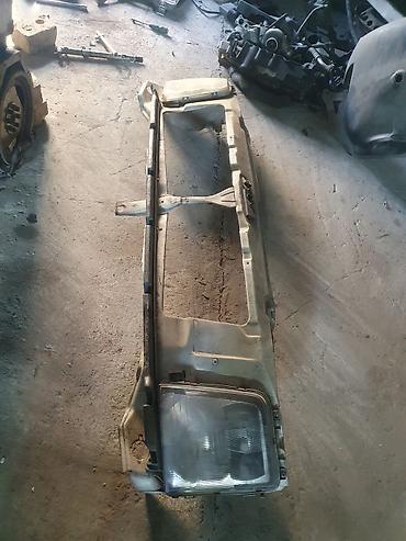рещётка: Решетка радиатора Volkswagen 2004 г., Б/у, Оригинал — 2