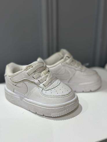 Rəng - Ağ Krossovkalar, Nike, Ölçü: 19.5, Uniseks lalafo.az -da Rəng - Ağ Krossovkalar, Nike, Ölçü: 19.5, Uniseks