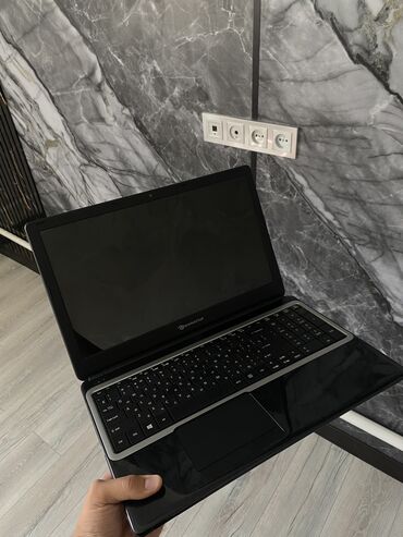Ноутбуки: Ноутбук, Acer, 4 ГБ ОЗУ, Б/у, Для работы, учебы
