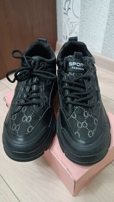 Босоножки, сандалии, шлепанцы: Басаножки — 17