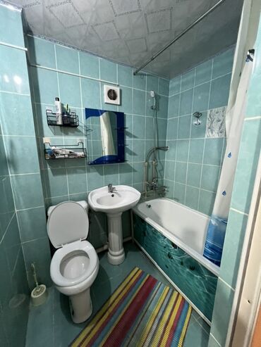 французский квартал в бишкеке на продаже квартир: 3 комнаты, 56 м², Хрущевка, 1 этаж, Косметический ремонт