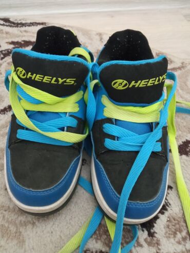 heelys купить недорого: Хелисы (Heelys) без колес 500с