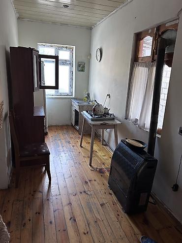 Həyət evləri və villaların satışı: 3 otaqlı, 56 kv. m, Orta təmir — 14