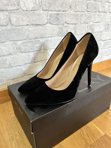 zenski salonke ednom: Pumps, 38