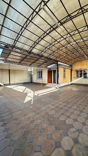 Продажа коттеджей и домов: Дом | Восток 5 | 4 СОТОК | Город - Бишкек Район - Восток 5 Площадь - — 1