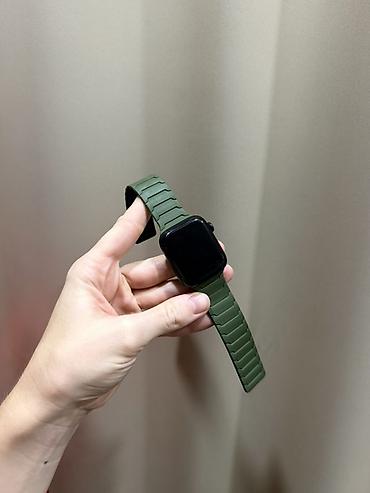 Саат үчүн боолор, билериктер: Apple Watch SE2 44 mm

Часы в пленке, запасные ремешки в подарок — 1