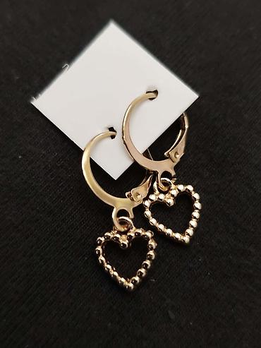 Ostali nakit: Par 1000din
2 para1400din ๐ na lalafo.rs โ 12 Ostali nakit: Par 1000din
2 para1400din ๐ โ 12