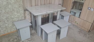 Кухонные столы и стулья: Кухонный стол и стул, Новый, Самовывоз, Платная доставка, цвет - Серый