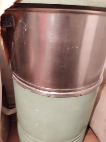 Динамики и колонки: Колонки 4500 сом пишите остальное отвечу — 4