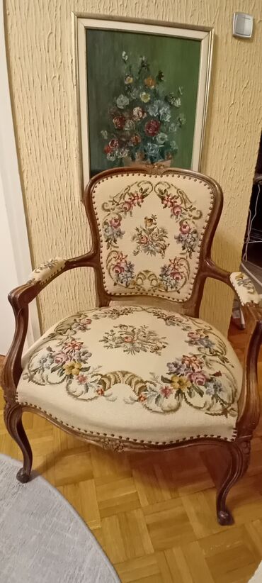 Stilske fotelje: Antikvrska tapacirana fotelja u stilu ROKOKO - Konstrukcija: čvrsto — 7