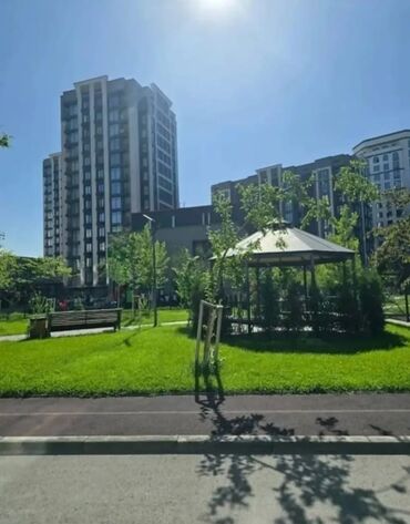 срочно сдаётся квартира: 2 комнаты, 50 м², Элитка, 2 этаж, Евроремонт