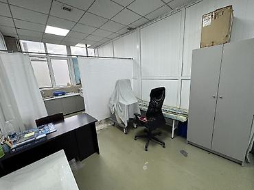 аренда мед центр: Кабинет Для гинеколога, В торговом центре, 20 м², Долгосрочно, С оборудованием — 4