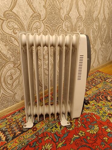 3 d panel: Yağ radiatoru, Kredit yoxdur, Ünvandan götürmə, Pulsuz çatdırılma, Ödənişli çatdırılma