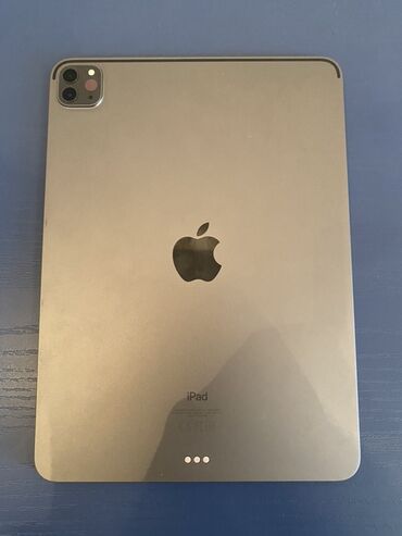 ipod touch 8. nesil: IPad pro 11 (3 cu nesil) 128 gb, yaxsi veziyyetdedi, cizigi yoxdu ve