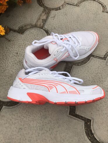 летный красовка: Puma Original Не подошёл размер 1 раз в использовании На 36-37 at lalafo.kg летный красовка: Puma Original Не подошёл размер 1 раз в использовании На 36-37