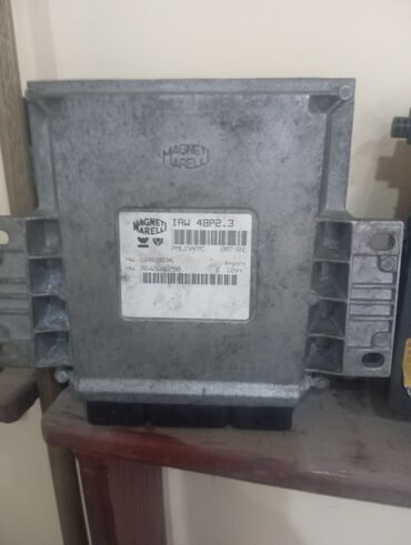 Sbor motorlar və silindr başlıqları: Avtomobil ehtiyat hissələri paketi Təsvir: - Yüngül lehimli disk — 7