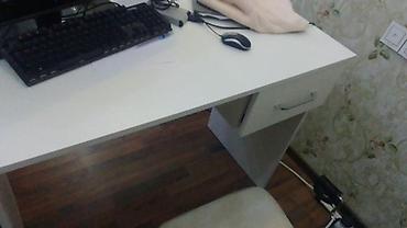Düz masa, Polkasız, Siyirməli, Sadə laminat