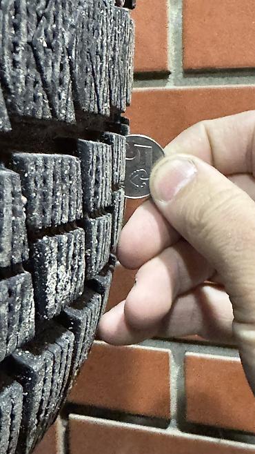 Колеса в сборе: Колеса в сборе 265 / 60 / R 18, Зима, Б/у, Комплект, Внедорожные (АТ/МТ), Литые, отверстий - 6 — 6