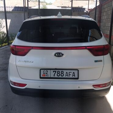 автомобиль внедорожник: Kia Sportage: 2017 г., 1.7 л, Автоматические, Дизель, Кроссовер