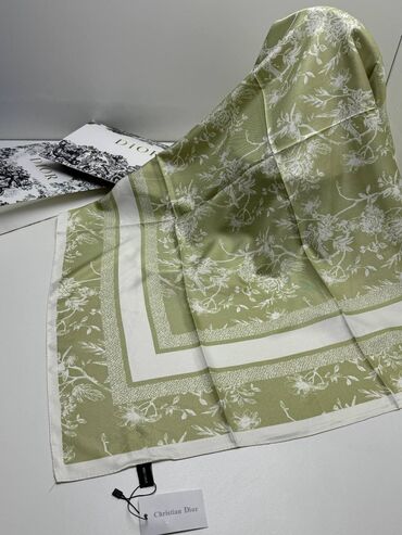 Платки: 📣📣 Новый платки 🔥🔥🔥🔥 🧣🧣Рамер : 90:90 см 🧣🧣Материал : 100% silk — 2