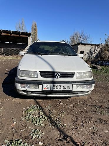 Унаа сатуу: Volkswagen Passat Variant: 1995 г., Кол менен иштөөчү, Дизель, Универсал — 2
