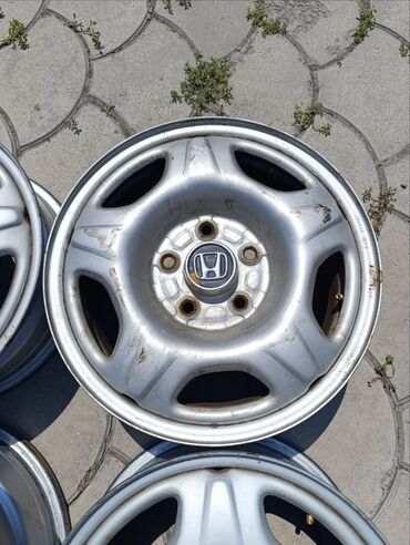 Диски: Железные Диски R 15 Honda, Комплект, отверстий - 5, Б/у at lalafo.kg — 5 Диски: Железные Диски R 15 Honda, Комплект, отверстий - 5, Б/у — 5