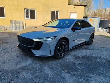 Mazda: Mazda : 2025 г., Автомат, Электромобиль, Седан — 5