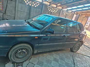 saab 93: Volkswagen Golf: 1992 г., 1.6 л, Механика, Хэтчбэк — 2