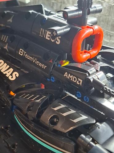Игрушки: Продаю LEGO ® Technic™ «Гоночная машина Mercedes-AMG F1 W14 E — 3