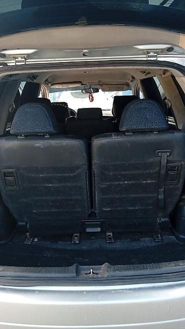 bid e2: Toyota Avensis Verso: 2004 г., 2.4 л, Механика, Бензин, Минивэн — 5