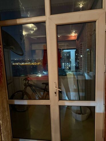 Uzunmüddətli kirayə mənzillər: Evdə bir işləyən xanım yaşayır bir işləyən xanım axtarılır.Ev — 13