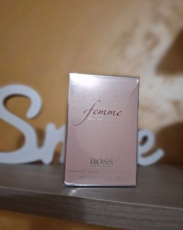 Lepota i zdravlje: Hugo Boss Femme 4000 nov nekoriscen kupljen u Liliju