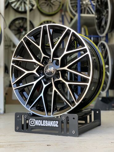 Диски: Литые Диски R 17 Комплект, отверстий - 5, Новый at lalafo.kg — 17 Диски: Литые Диски R 17 Комплект, отверстий - 5, Новый — 17