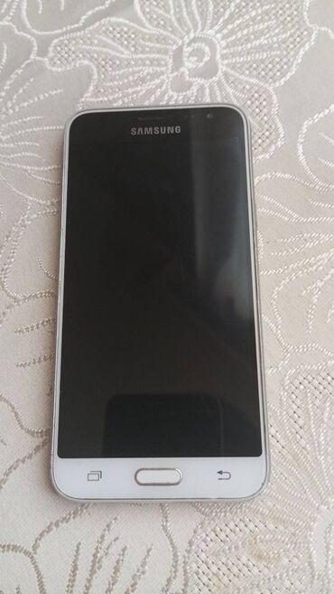samsung s5550 shark amoled: Samsung Galaxy J3 2016, 8 ГБ, цвет - Золотой