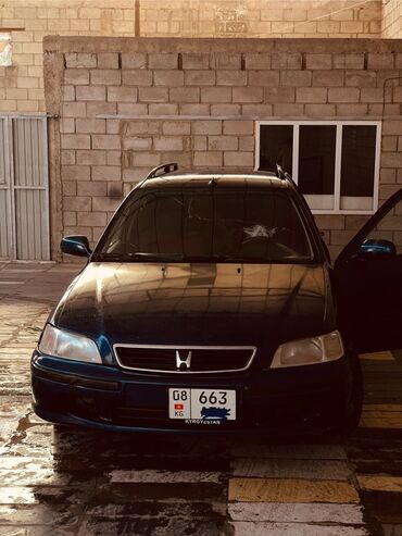 машина прадайу: Honda Civic: 2000 г., 1.4 л, Бензин