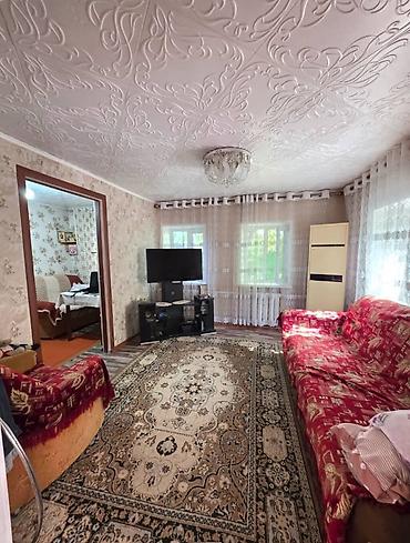 Үйлөрдү сатуу: 4 бөлмө, 48 м², 26 соток, Кара-Балта — 9