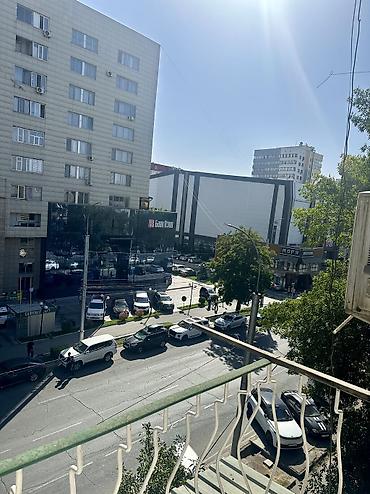 Батирлер: 🏡 Сдаётся 2-комнатная квартира в районе Филармонии! 📍 Отличное — 3