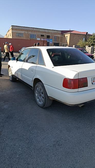lx570 2018: Audi A6: 1995 г., 1.8 л, Бензин, Седан — 4
