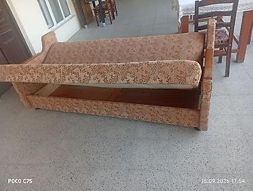 acılıb bağlanan kravat: Çatma mexanizimli divan-krevet - Ölçü: təxmini 3 nəfərlik oturacaq; — 2