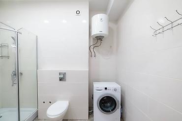 Посуточная аренда квартир: 1 комната, Душевая кабина, Постельное белье, Кондиционер — 8