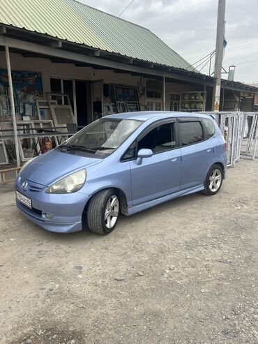 Honda: Honda Fit: 2002 г., 1.3 л, Вариатор, Бензин, Хэтчбэк