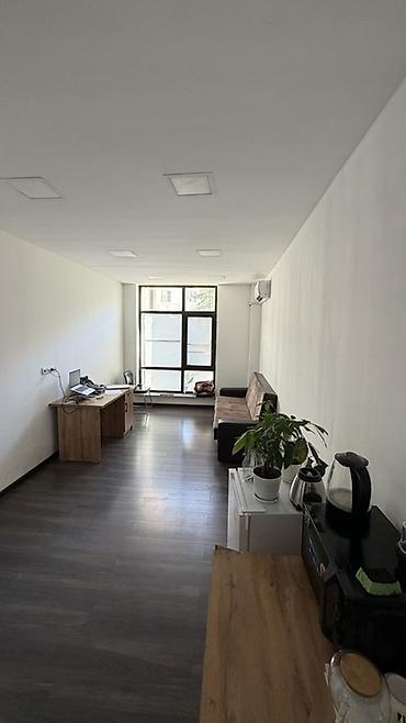 здания: Продажа офисов 110 м², С ремонтом, Многоэтажное здание, 3 этаж — 4