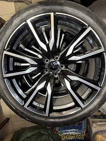 black: Литые Диски R 22 BMW, Комплект, отверстий - 5, Б/у — 5