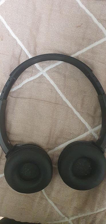 рация ош: Беспроводные накладные наушники Sony wh-ch510 (черные) - Форм‑фактор — 2
