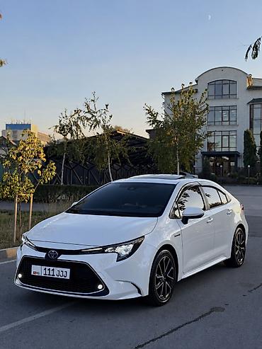 corolla 2022: Toyota Levin: 2021 г., 1.8 л, Автомат, Гибрид, Седан — 1