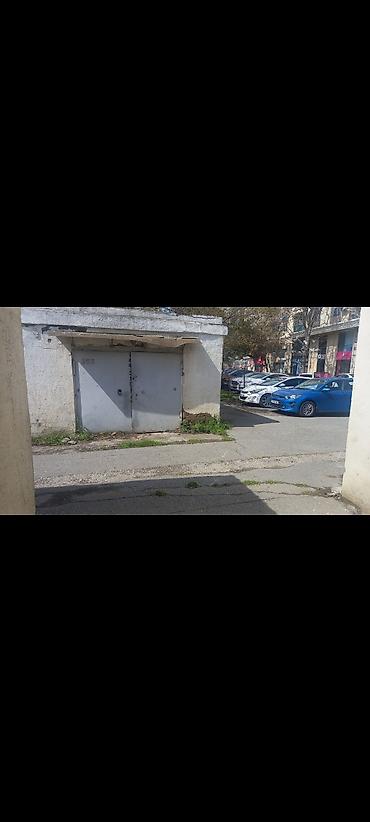 Daşınmaz əmlak: Salam, DAŞ QARAJDİR,Neftçilərdə yerləşir.Xəzər universitetine — 1