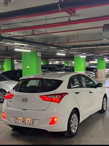 i30: Hyundai i30: 1.4 l | 2015 il Hetçbek — 5