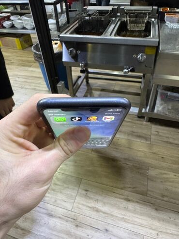 Apple iPhone: IPhone 11, 128 GB, Qara -da lalafo.az — 8 Apple iPhone: IPhone 11, 128 GB, Qara — 8